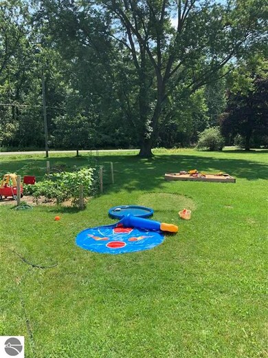 18605 W Sharon Rd, Oakley, MI 48649 - photo 3