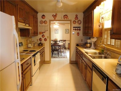 Lots of cabinets - dining area in background