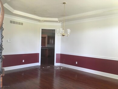 dining room undated