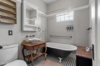 712 E Mabel St, Tucson, AZ 85719 - photo 7