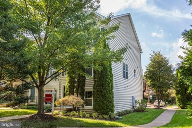 21113 Futura Ct, Germantown, MD 20876 - photo 3