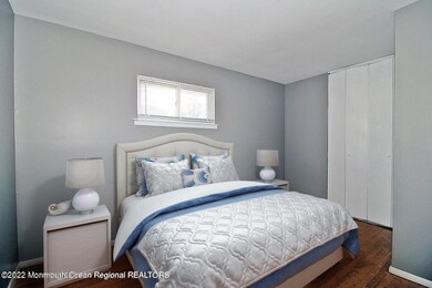 19 Arlene Ct, Toms River, NJ 08755 - photo 4