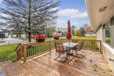 4016 E 28th St, Des Moines, IA 50317 - photo 3