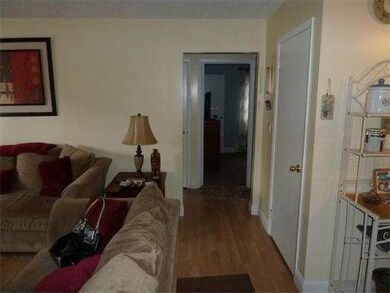 98 Pemberton St unit 27, Dracut, MA 01826 - photo 6