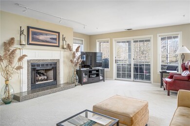 Large living room with fireplace and wonderful wat