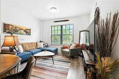 934 Michigan Ave unit 209, Miami Beach, FL 33139 - photo 4