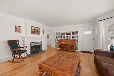 6674 Lawnwood Ave, Parma Heights, OH 44130 - photo 6