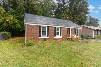 118 W Westbury Dr, Oxford, NC 27565 - photo 2