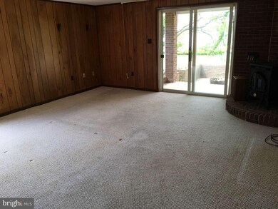 349 Overlook Dr, Prince Frederick, MD 20678 - photo 5