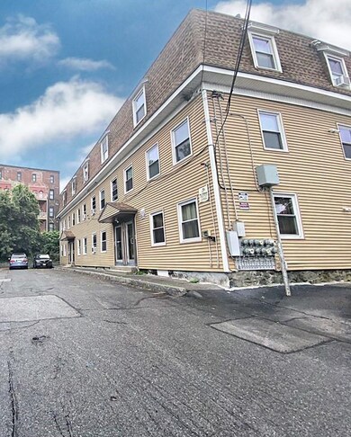 52 Marshall St, Lowell, MA 01851 - photo 2