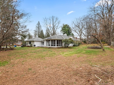 12 Haviland Rd, Bloomfield, CT 06002 - photo 7