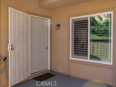 2321 Fuschia Ln, Tustin, CA 92780 - photo 5