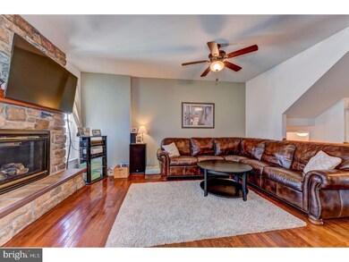 123 N Savanna Dr, Pottstown, PA 19465 - photo 7