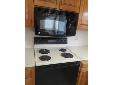 RANGE AND MICROWAVE