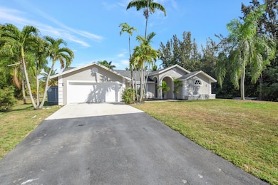 18725 W Sycamore Dr, Loxahatchee, FL 33470 - photo 2