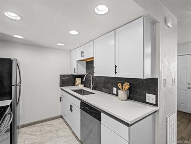 9925 W 20th Ave unit 15, Lakewood, CO 80215 - photo 5