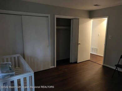 R11 Avon Dr, East Windsor, NJ 08520 - photo 7