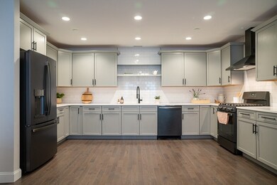 563 Summer St unit 6, Lynn, MA 01905 - photo 5