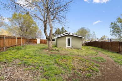 2420 SW 27th St, Redmond, OR 97756 - photo 5