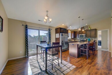 Dining, Kitchen