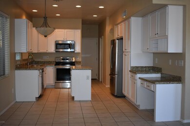 2070 W Corona Dr, Chandler, AZ 85224 - photo 7