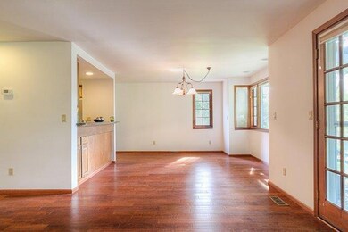 425 SE M St, Grants Pass, OR 97526 - photo 6