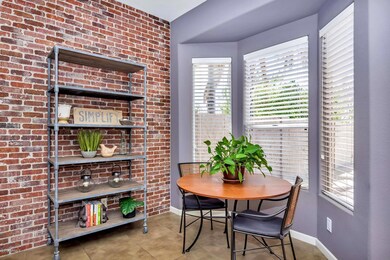 Fun eat-in kitchen!