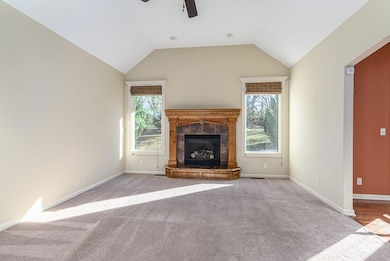 11013 Northridge Dr, Kansas City, KS 66109 - photo 4