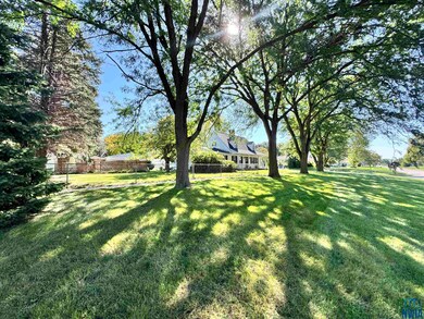 1323 10th St, Onawa, IA 51040 - photo 3