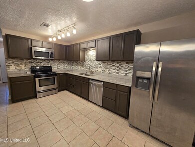 84 Woodforest Dr, Gulfport, MS 39503 - photo 4