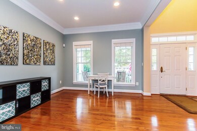 12608 Blue Sky Dr, Clarksburg, MD 20871 - photo 3