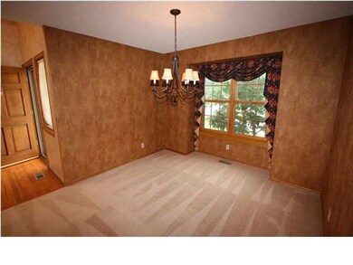 Lovely dining room