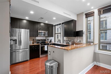 Marquette Building unit 1703, Saint Louis, MO 63102 - photo 6