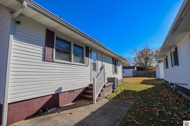 2328 Center St, Paducah, KY 42003 - photo 5