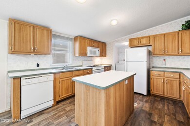 652 N Mesquite Tree Dr, Prescott Valley, AZ 86314 - photo 4