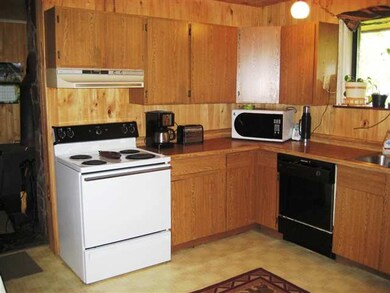 201 9th Ave, Clark Fork, ID 83811 - photo 4