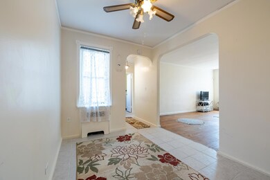 251 Seaman Ave unit 6A, New York, NY 10034 - photo 3