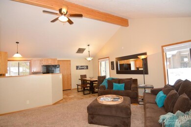 17865 Pine Mountain Ln, Sunriver, OR 97707 - photo 6