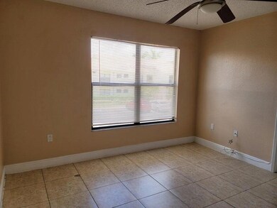 1542 Lake Crystal Dr unit H, West Palm Beach, FL 33411 - photo 3