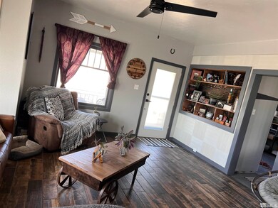 404 Monroe St, Winnemucca, NV 89445 - photo 7