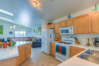 Kitchen (7)