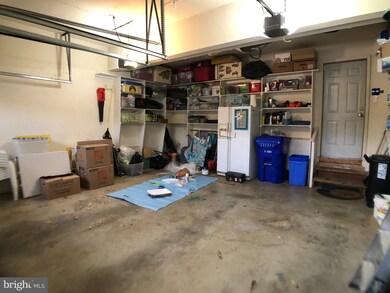 19703 Crystal View Ct, Germantown, MD 20876 - photo 4