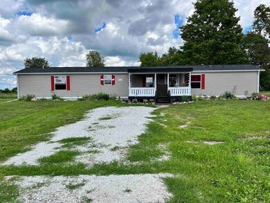 6119 E 400 N, van Buren, IN 46991 - photo 2