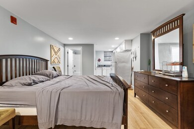 1170 Massachusetts Ave unit 2, Cambridge, MA 02138 - photo 2