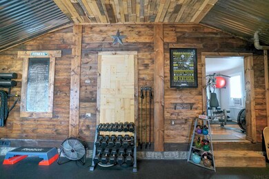 115 W Pendle St, South Bend, IN 46637 - photo 6