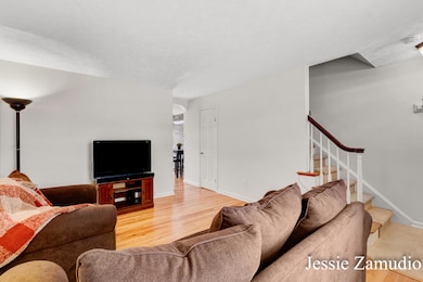 Jessie Zamudio - 2515 Abbington Drive-11