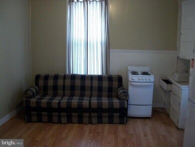 343 Chestnut St unit 3, Pottstown, PA 19464 - photo 3