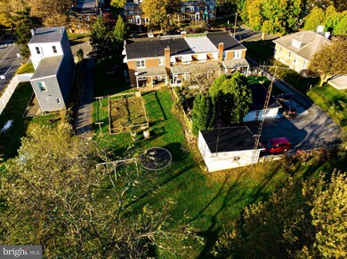 60 Greenwood Ave, Lancaster, PA 17603 - photo 2