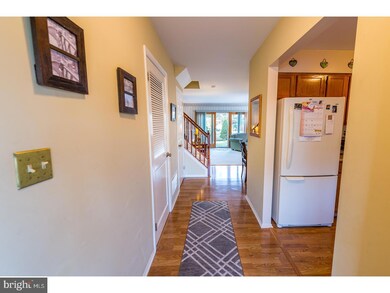 41 Beacon Ct, Trenton, NJ 08691 - photo 2