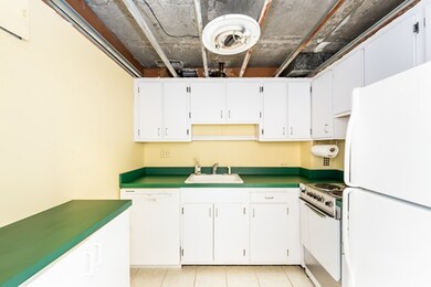 Winchester House Condominiums unit 810, Brookline, MA 02446 - photo 3